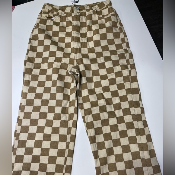 NWT - BOOHOO TALL CHECKERBOARD PRINTED BOYFRIEND JEANS SIZE 6/M - Picture 4 of 15